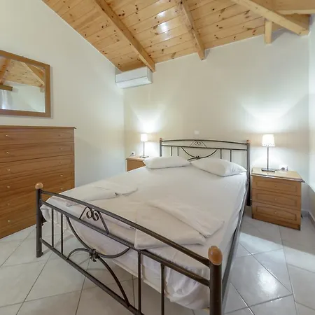 Corali Hotel apartamentowy 4*