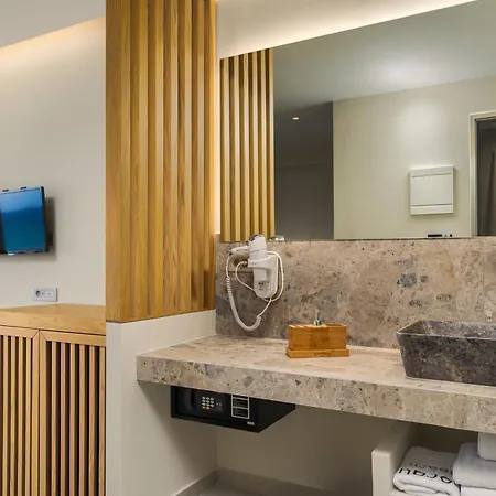 Apartmanhotel Corali Ciliví