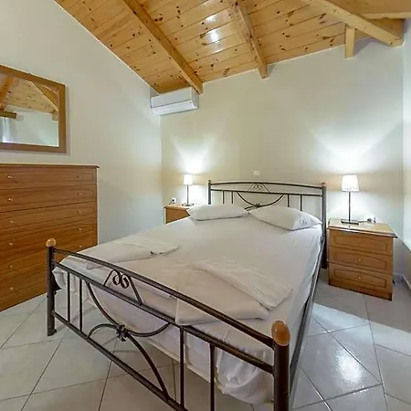 Apart-hotel Corali 4*