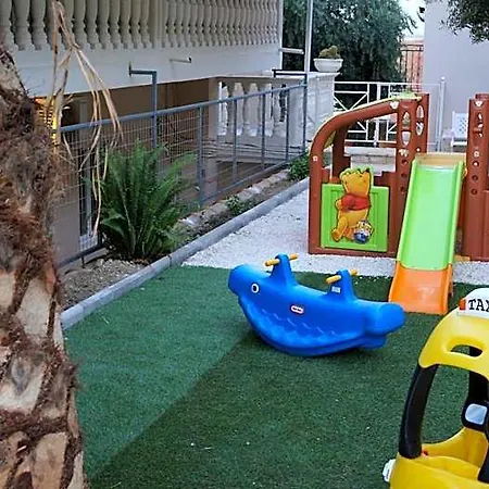 شقة فندقية كورالي بيتش تسيليفي
