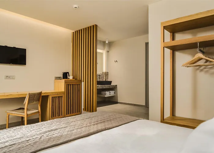 Corali Beach 4*