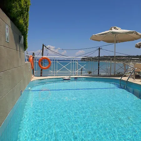 コラリ ビーチ 4* チィリヴィ